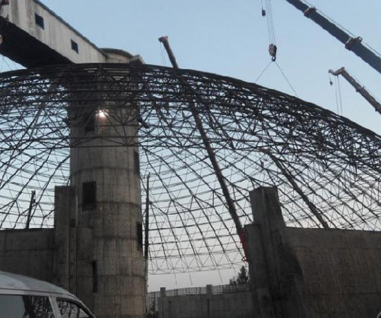 北宁网架分条或分块安装法